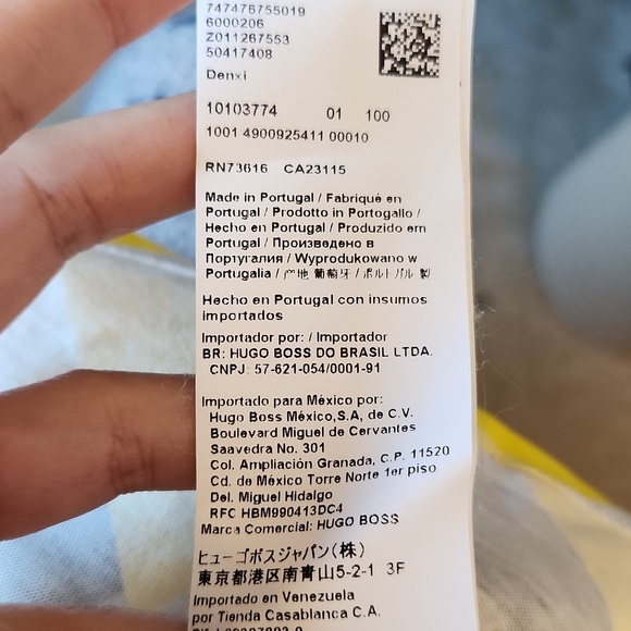 Hugo Boss Shirt - Picture 4 of 4